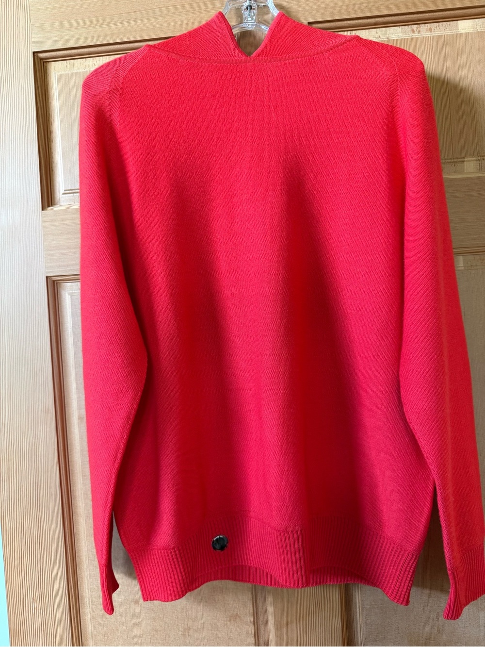 Women’s Poppy Red 100% Fine Merino Hoodie